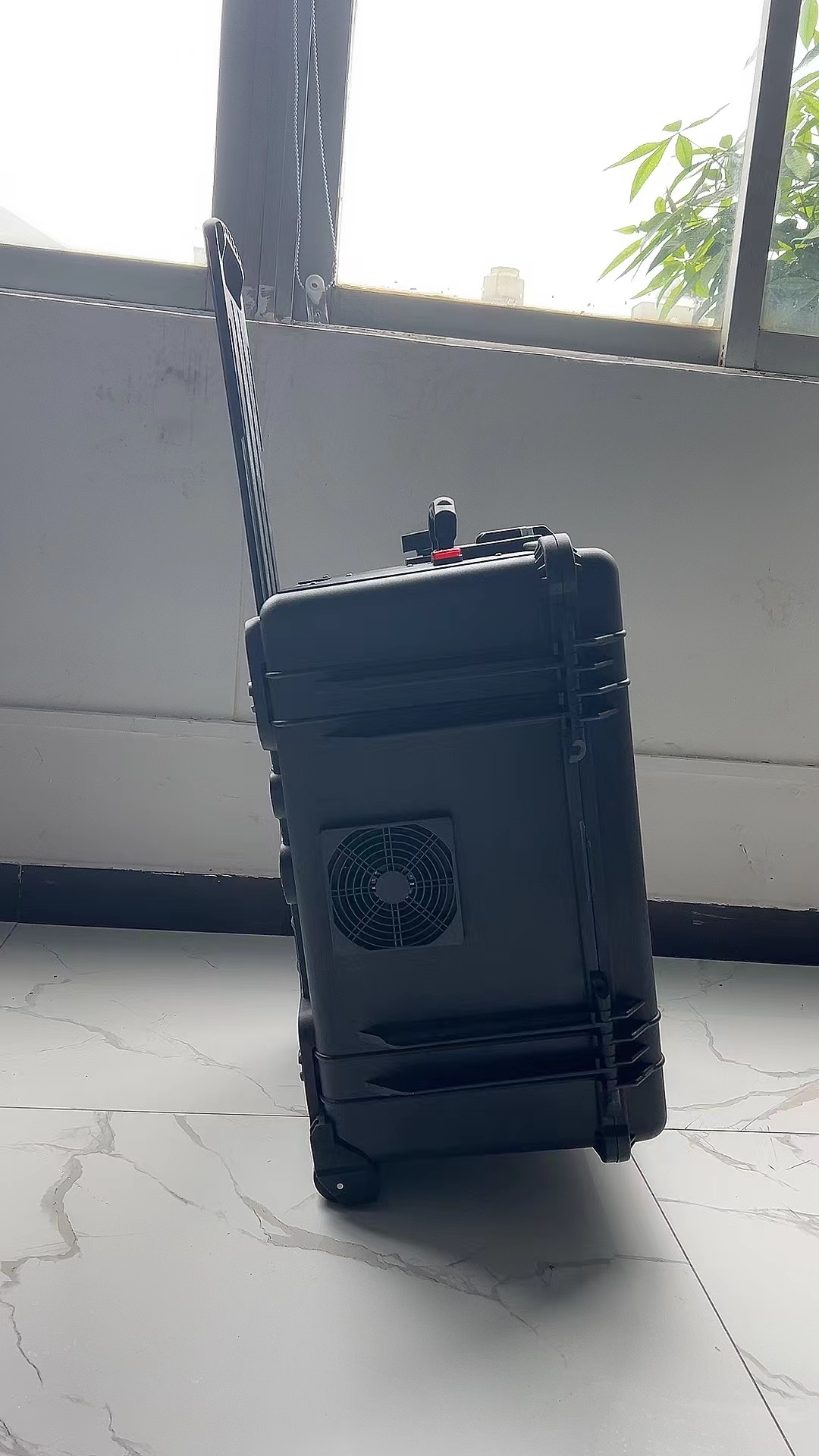 琼海手拉箱型移动通信干扰器